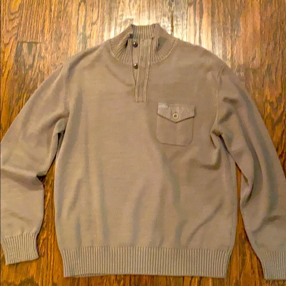 Men’s Faconnable 3-button/pocket pullover. XL